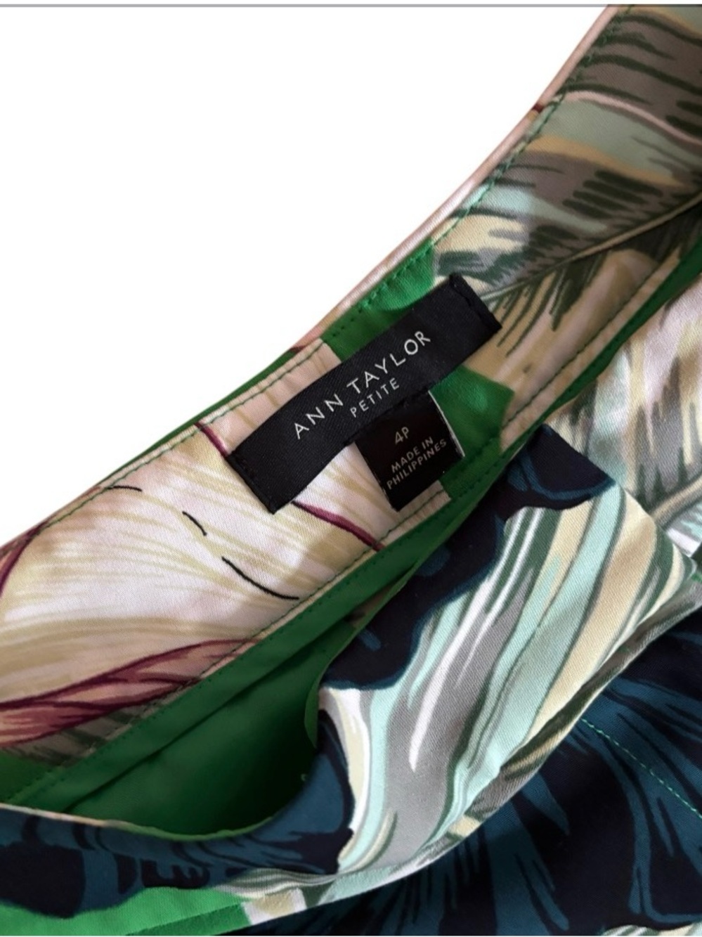 Ann Taylor Tropical Floral Wide Leg Trousers Size 4P Resorts Coastal Nautical - Picture 4 of 8